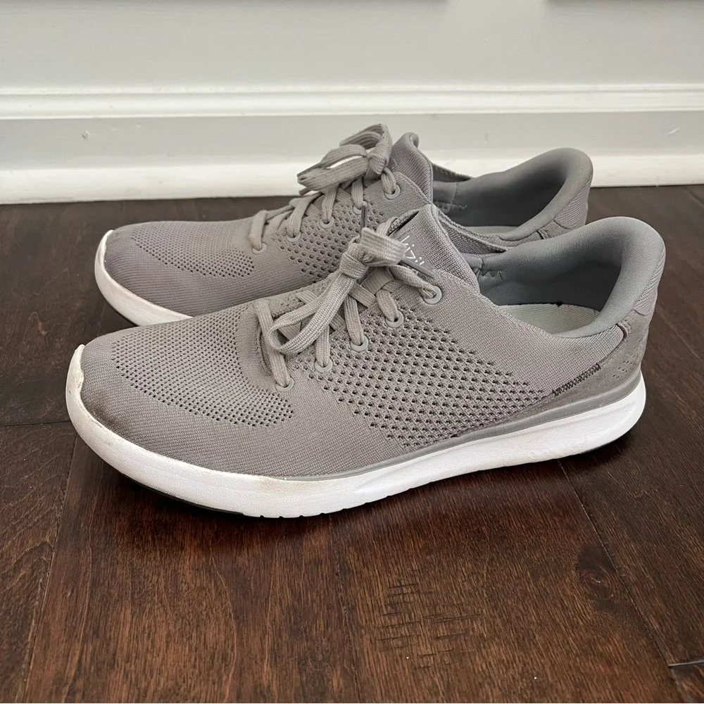 Kizik Lima Men Sz 11 Women 12.5 grey Knit Hands Free Sneakers Slip On